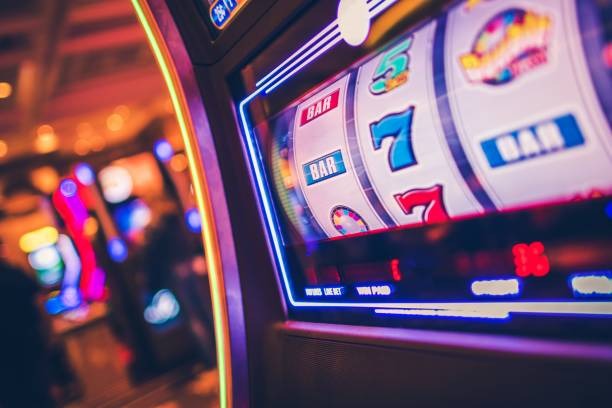 kadektoto live dealer studio with professional cameras and multilingual dealer support